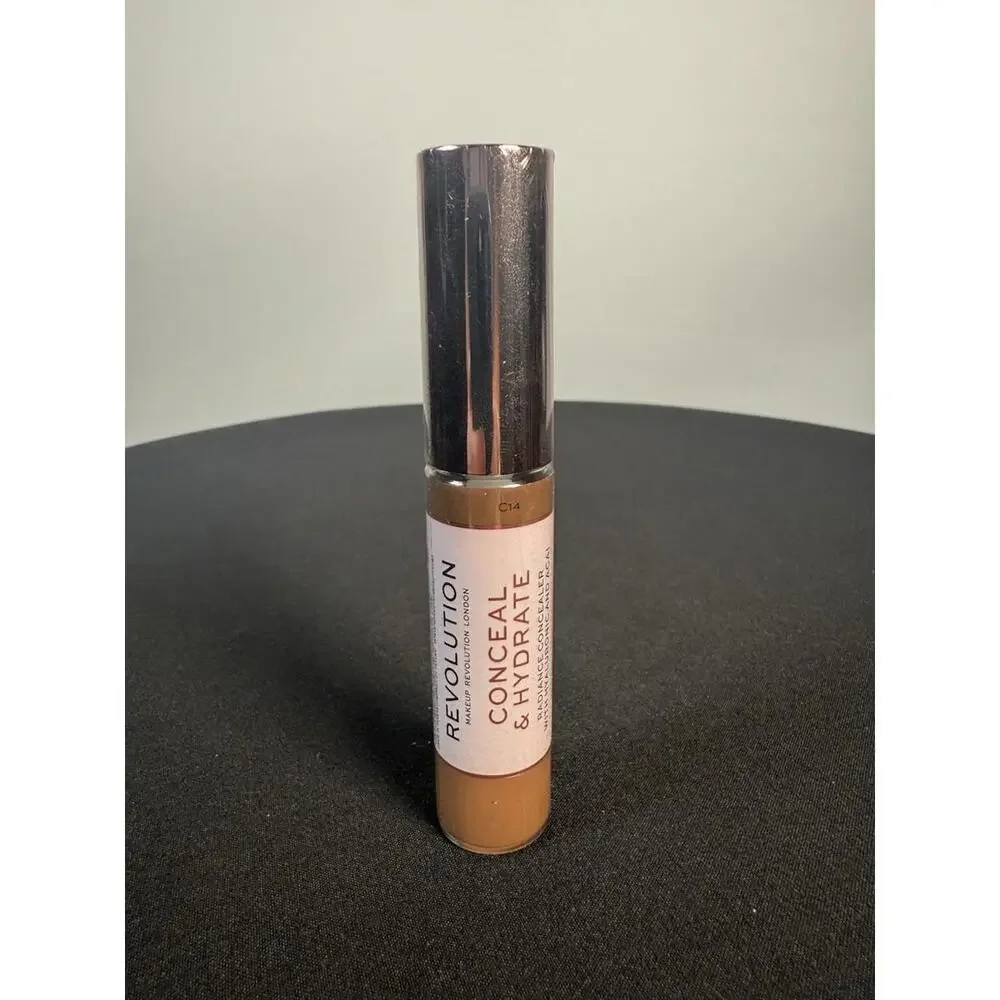 REVOLUTION CONCEAL & HYDRATE C 14 SEALED